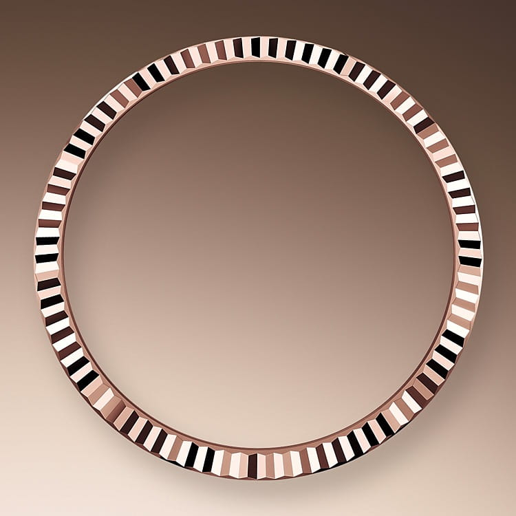 フルーテッドベゼル